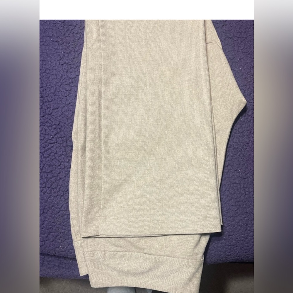Light weight casual pants.